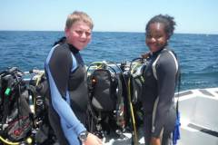 scuba-campers-ready-to-dive